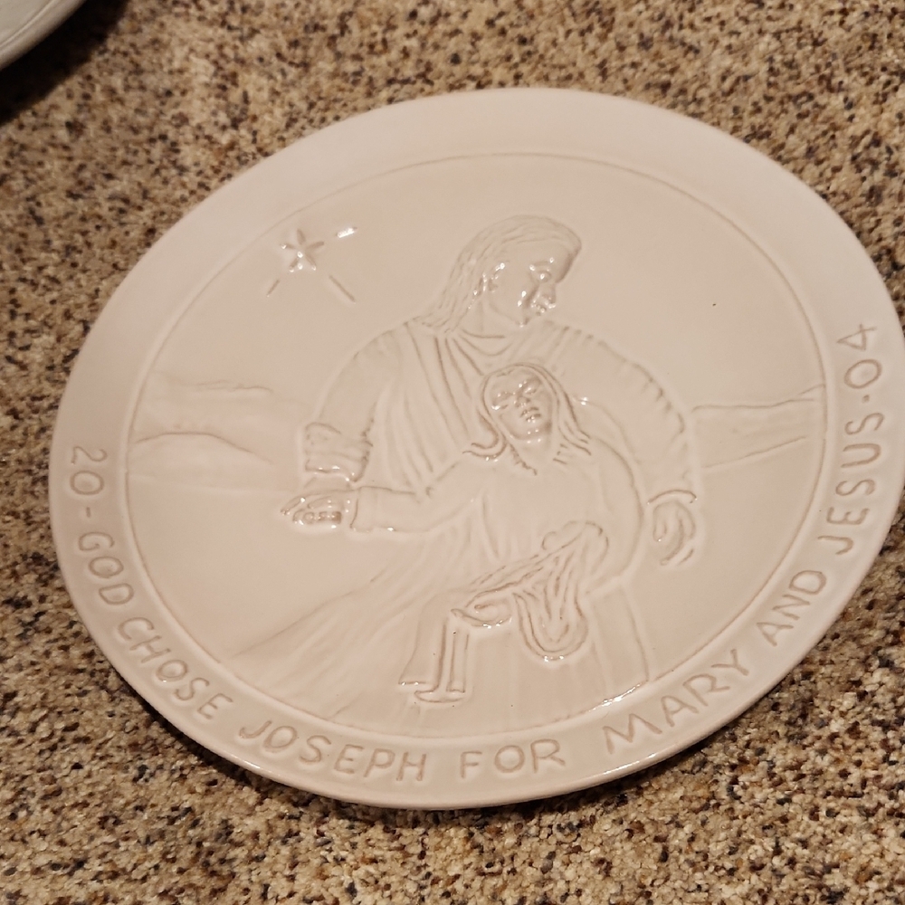 2004 Frankoma CHRISTMAS Plate with "GOD CHOSE JOSEPH FOR MARY AND JESUS" Design